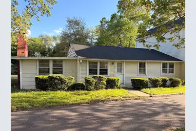 167 Schoosett St, Pembroke, MA 02359 - Photo 2