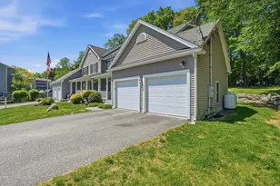 20 Duluth St, Worcester, MA 01604 - Photo 2