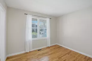 20 Duluth St, Worcester, MA 01604 - Photo 10