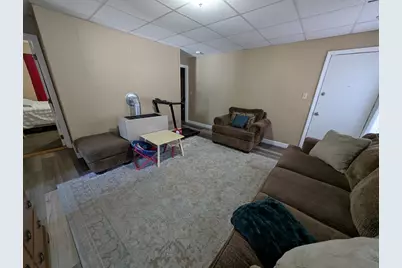 131 Thomas St, Fall River, MA 02723 - Photo 8