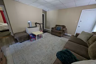 131 Thomas St, Fall River, MA 02723 - Photo 8