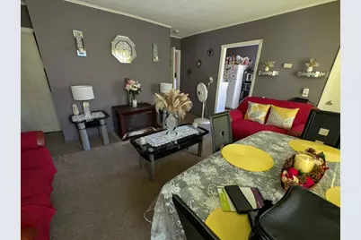 131 Thomas St, Fall River, MA 02723 - Photo 30