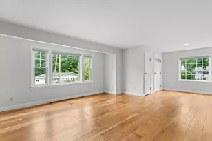 172 Crescent St, Shrewsbury, MA 01545 - Photo 16
