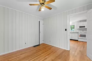 172 Crescent St, Shrewsbury, MA 01545 - Photo 20