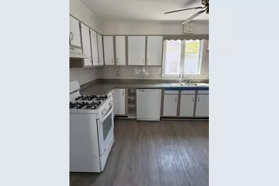 98 Maplewood #2, Gloucester, MA 01930 - Photo 2