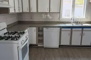 98 Maplewood, Gloucester, MA 01930 - Photo 2