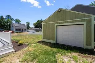 63 Hope St, Springfield, MA 01119 - Photo 34