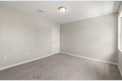 63 Hope St, Springfield, MA 01119 - Photo 22