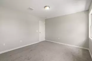 63 Hope St, Springfield, MA 01119 - Photo 22