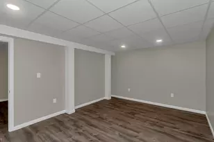 63 Hope St, Springfield, MA 01119 - Photo 22
