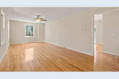 63 Hope St, Springfield, MA 01119 - Photo 16