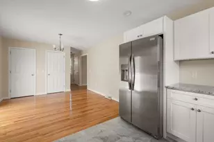 63 Hope St, Springfield, MA 01119 - Photo 8
