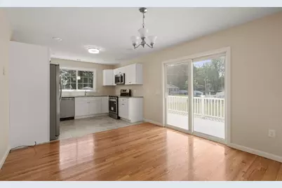 63 Hope St, Springfield, MA 01119 - Photo 6