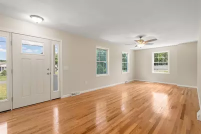 63 Hope St, Springfield, MA 01119 - Photo 14