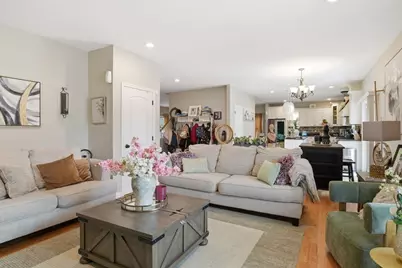 11 Elaine Cir, Springfield, MA 01109 - Photo 20