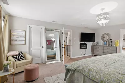 11 Elaine Cir, Springfield, MA 01109 - Photo 24