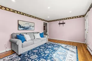 21 Guild St, Lowell, MA 01852 - Photo 20