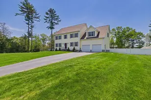 136 Forbes Rd, Rochester, MA 02770 - Photo 24