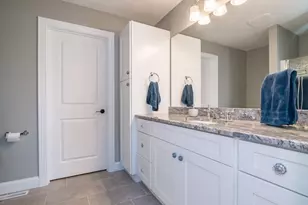 61 Villa Dr, Agawam, MA 01030 - Photo 24