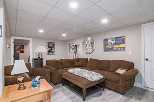 61 Villa Dr, Agawam, MA 01030 - Photo 26