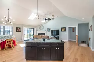 61 Villa Dr, Agawam, MA 01030 - Photo 16