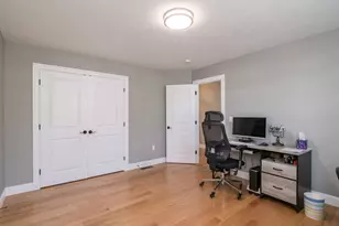 61 Villa Dr, Agawam, MA 01030 - Photo 8