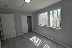 270 East Haverhill, Lawrence, MA 01841 - Photo 6