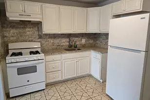 270 East Haverhill, Lawrence, MA 01841 - Photo 10