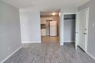 270 East Haverhill, Lawrence, MA 01841 - Photo 8