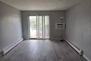 270 East Haverhill, Lawrence, MA 01841 - Photo 2