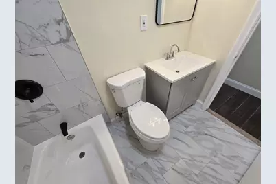 270 East Haverhill St #6, Lawrence, MA 01841 - Photo 16