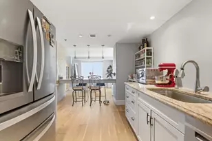 8-12 Museum Way, Cambridge, MA 02141 - Photo 6