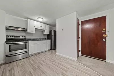 770 Cummins Hwy #1, Boston, MA 02126 - Photo 6