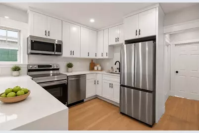 60 Derby Street #6, Somerville, MA 02145 - Photo 2