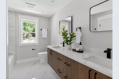 32 Mendon St, Upton, MA 01568 - Photo 30