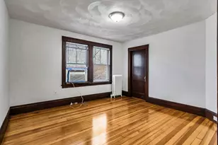 219 Pelham St, Methuen, MA 01844 - Photo 32