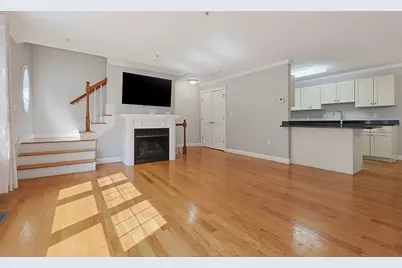 501 Cabot St #2, Beverly, MA 01915 - Photo 8