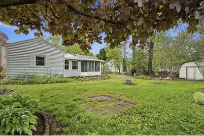 35 Burnham Road, Lowell, MA 01852 - Photo 28