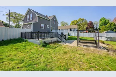 204 Lowell St., New Bedford, MA 02745 - Photo 32