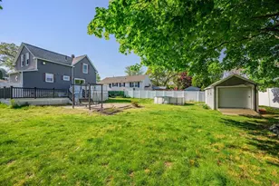 204 Lowell St, New Bedford, MA 02745 - Photo 36