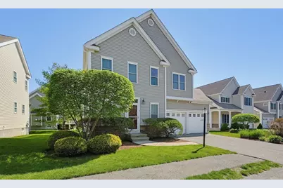4 Daisy Lane #4, Raynham, MA 02767 - Photo 2