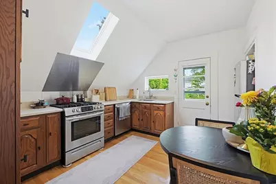 22 Sweetser St, Wakefield, MA 01880 - Photo 32