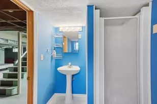 36 Glenn Rd, Lowell, MA 01852 - Photo 26