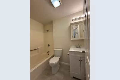 850 Broad St #6, Weymouth, MA 02189 - Photo 12