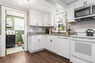 22 Varney St, Salem, MA 01970 - Photo 10
