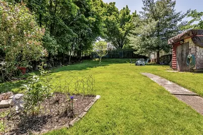 22 Varney St, Salem, MA 01970 - Photo 36