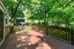 1231 Pleasant St, Worcester, MA 01602 - Photo 22