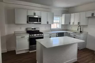 15 Carter Ave, Lowell, MA 01852 - Photo 6