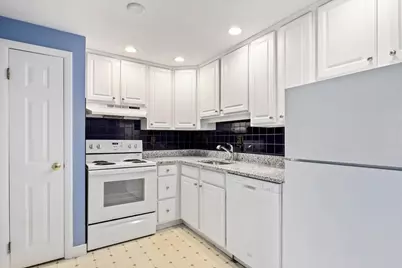 8 Old Colony #10, Arlington, MA 02476 - Photo 4