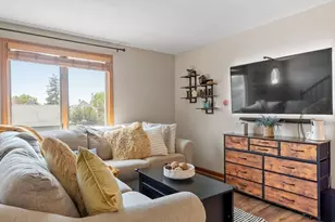 246 Aiken Ave, Lowell, MA 01850 - Photo 10